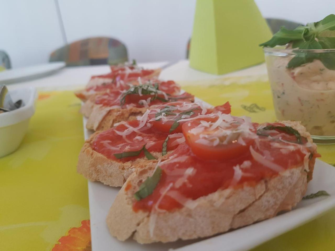 Braunsbedra Warias Hotel & Restaurant מראה חיצוני תמונה