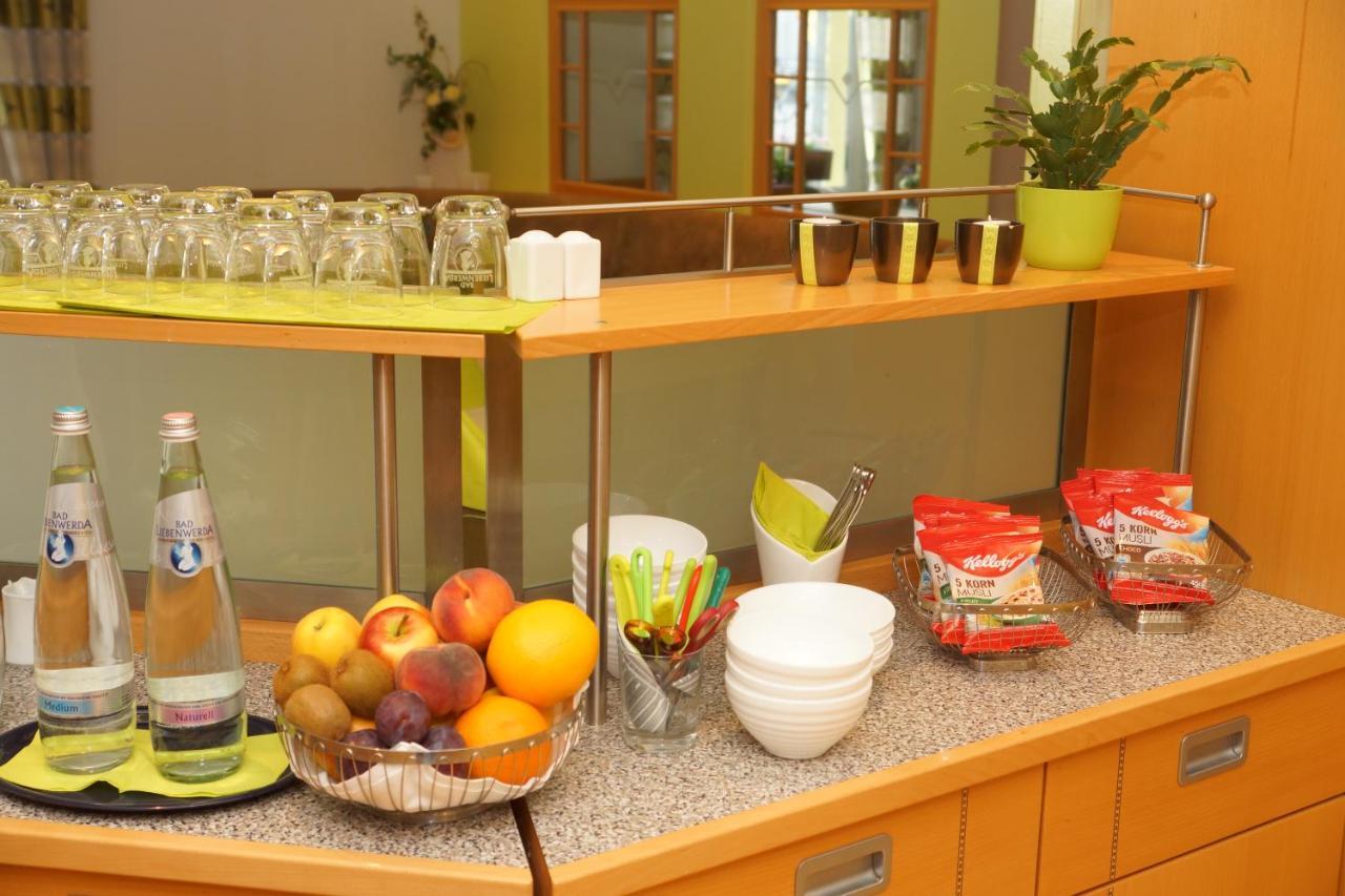 Braunsbedra Warias Hotel & Restaurant מראה חיצוני תמונה