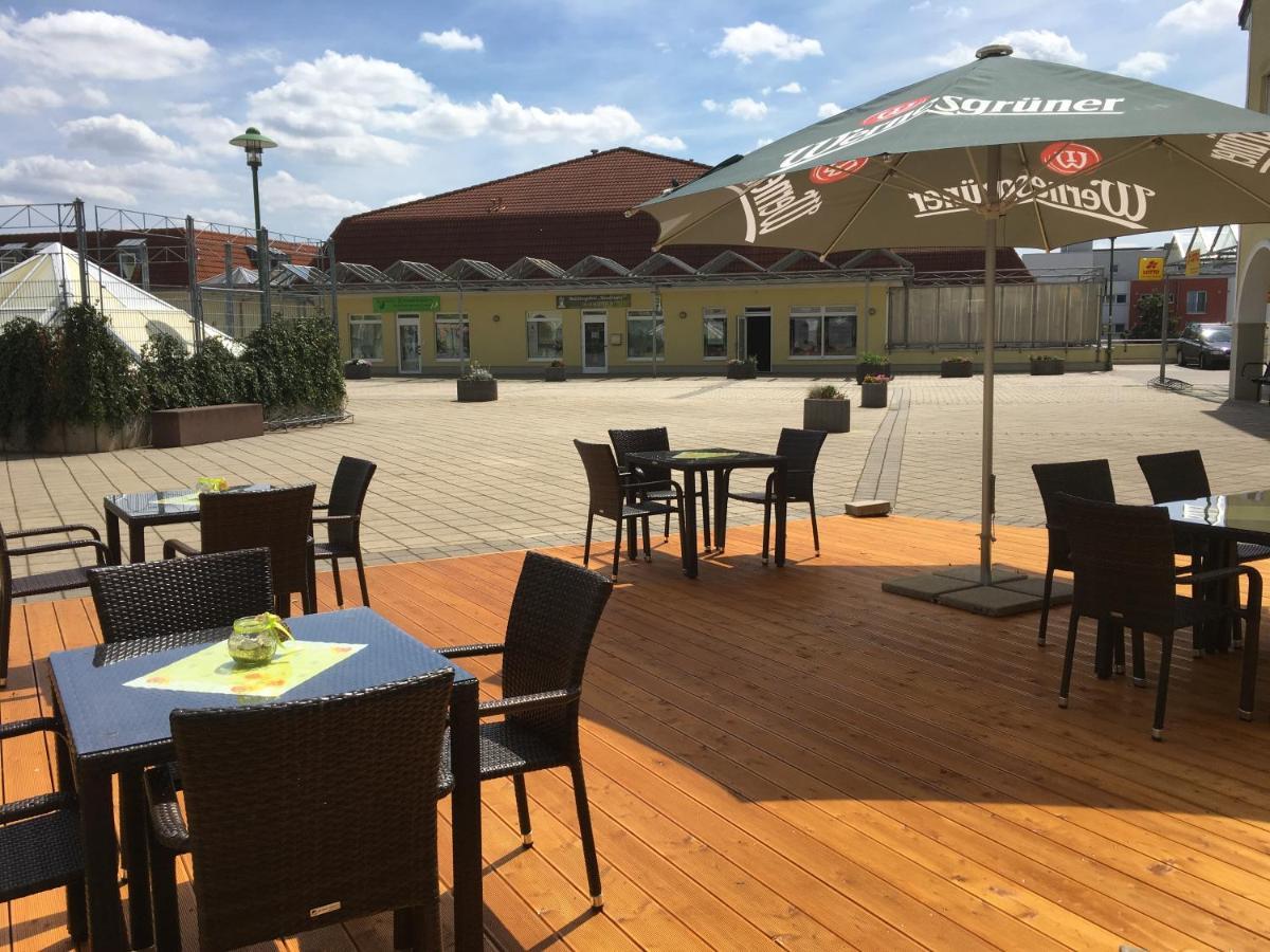 Braunsbedra Warias Hotel & Restaurant מראה חיצוני תמונה